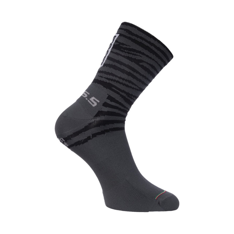 Q36.5 Ultra Socken Tiger Black, Einzelstück in 40-43, sale
